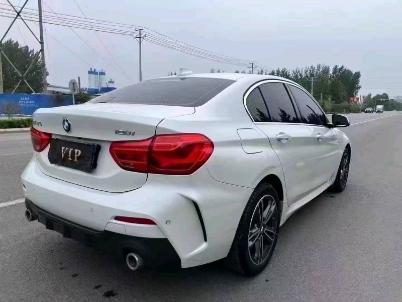 滨州25年宝马1系4
