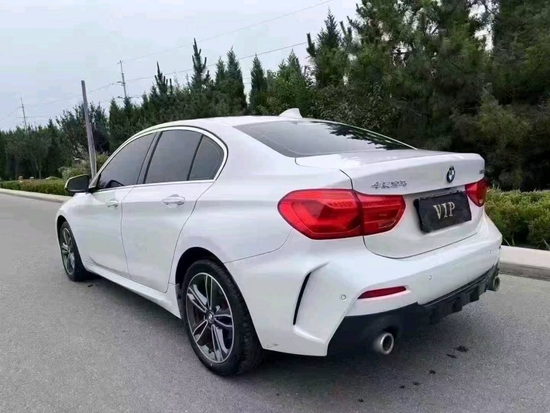 滨州25年宝马1系5