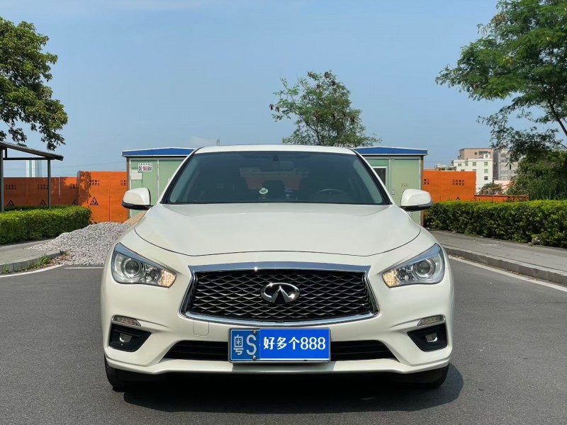 汕头21年英菲尼迪Q50L1