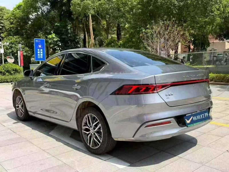 广州25年比亚迪秦7