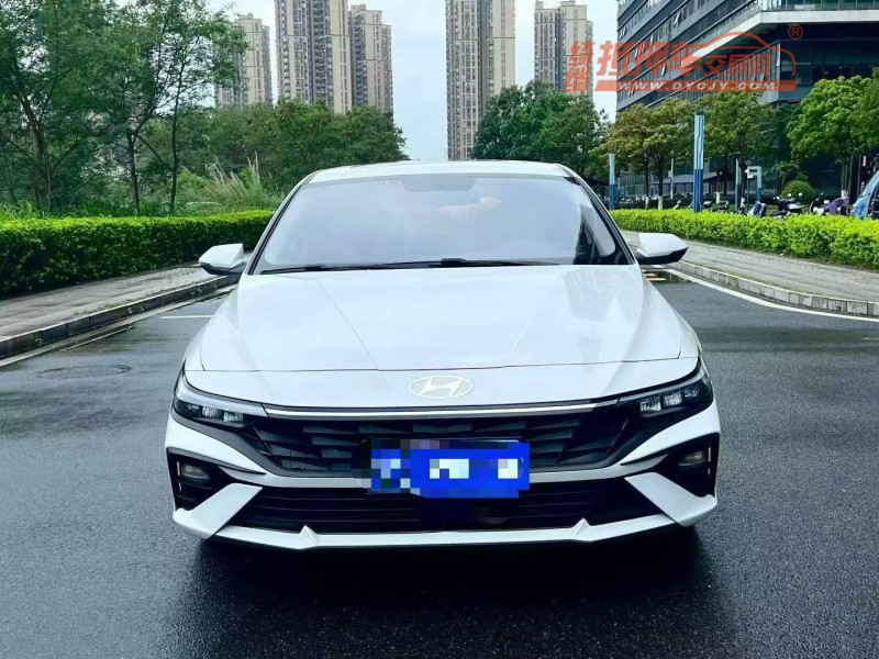 东莞24年现代伊兰特1