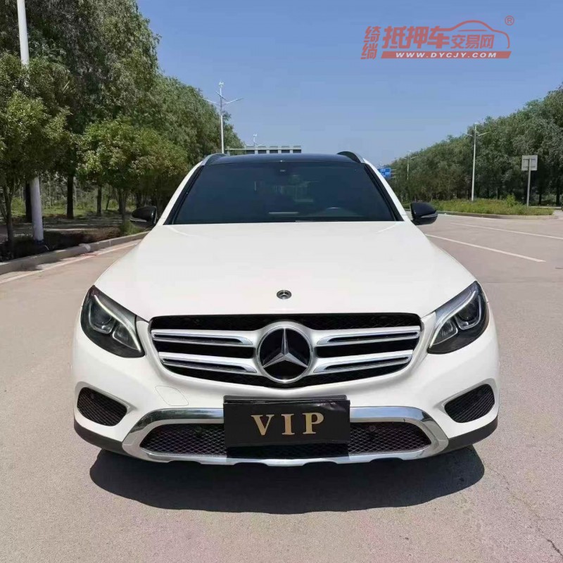 潍坊19年奔驰GLC1