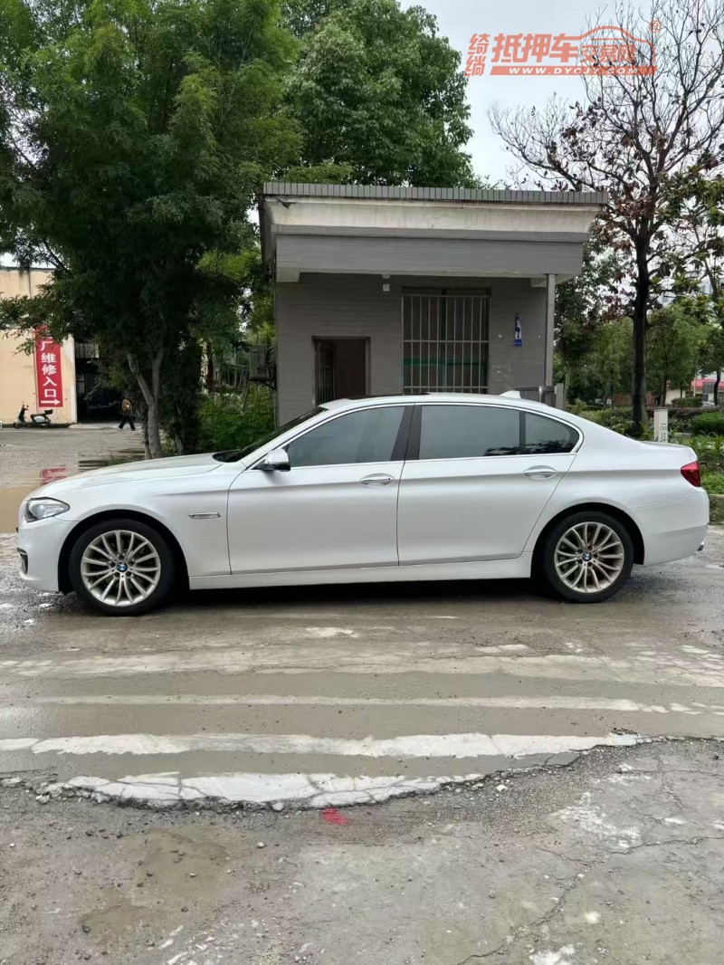 襄阳16年宝马5系8