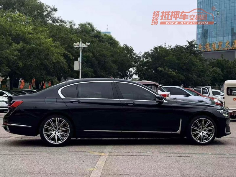 东莞21年宝马7系7