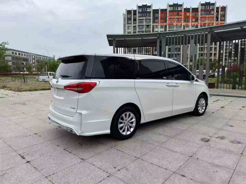 南通20年别克GL87