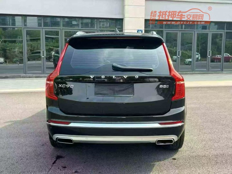 重庆20年沃尔沃XC907