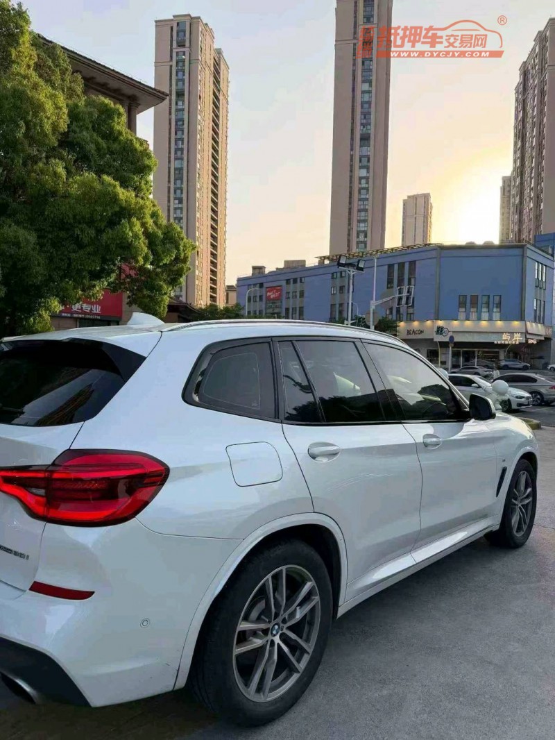 苏州20年宝马X38