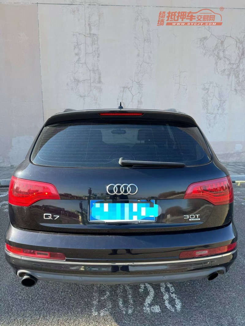 营口12年奥迪Q74