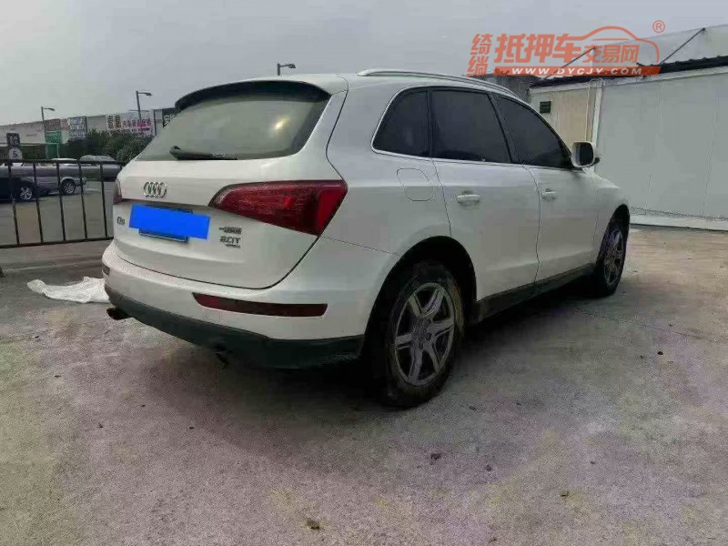 福州12年奥迪Q56