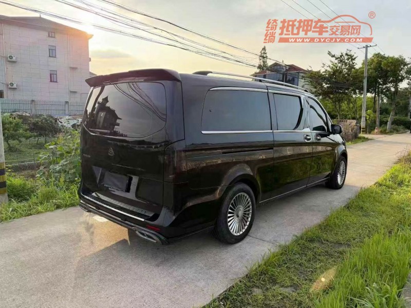 嘉兴23年奔驰威霆9