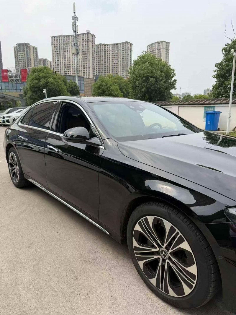 苏州25年奔驰E2