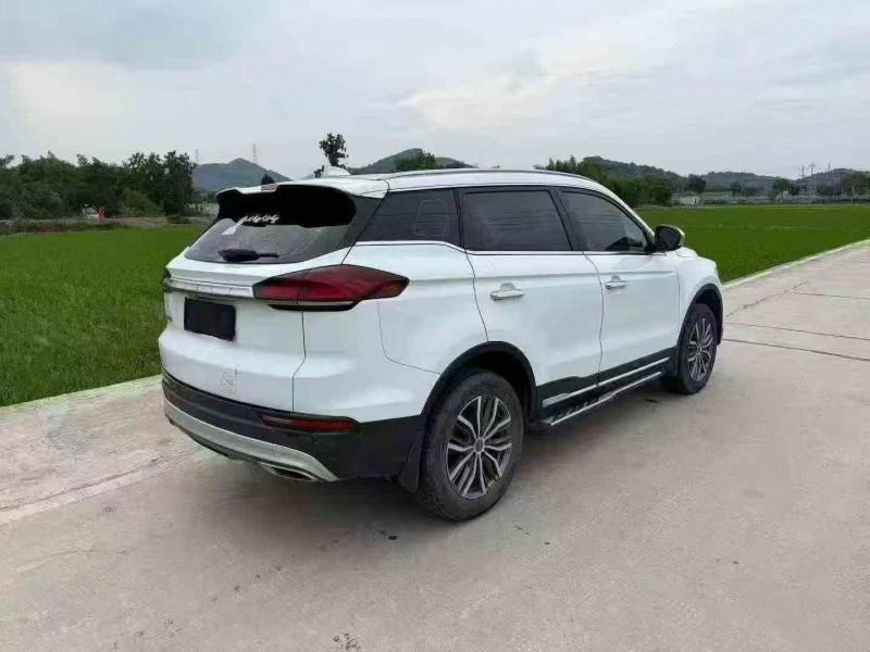温州20年吉利博越8