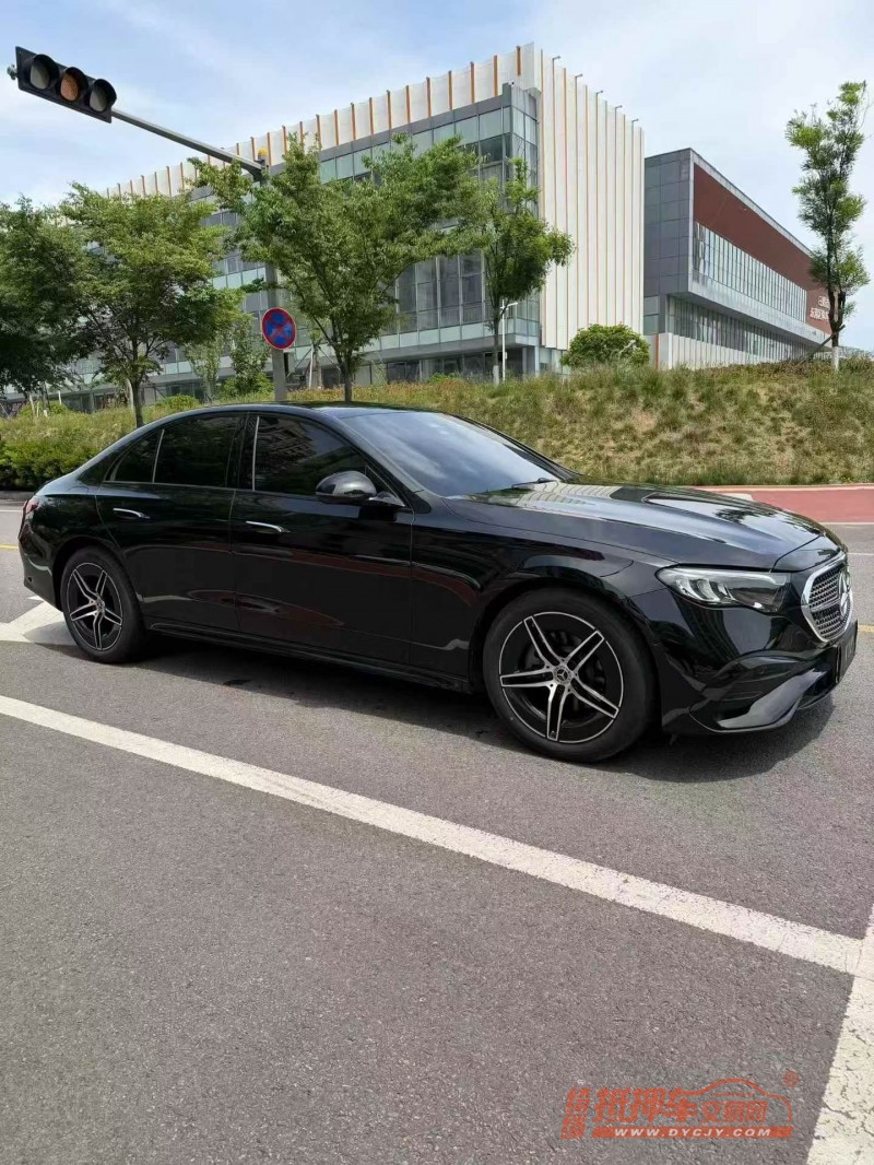 东营26年奔驰E3