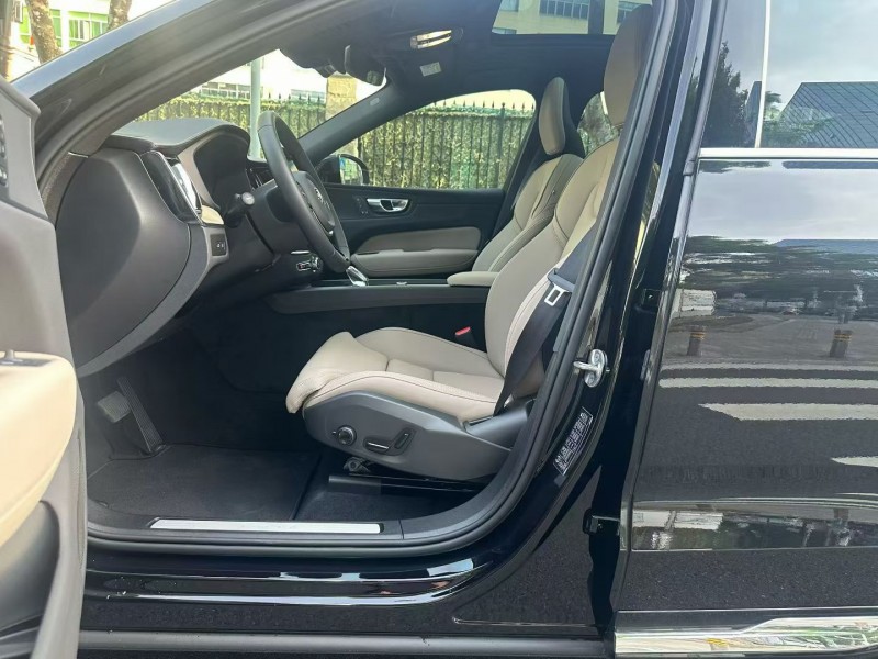 东莞25年沃尔沃XC606