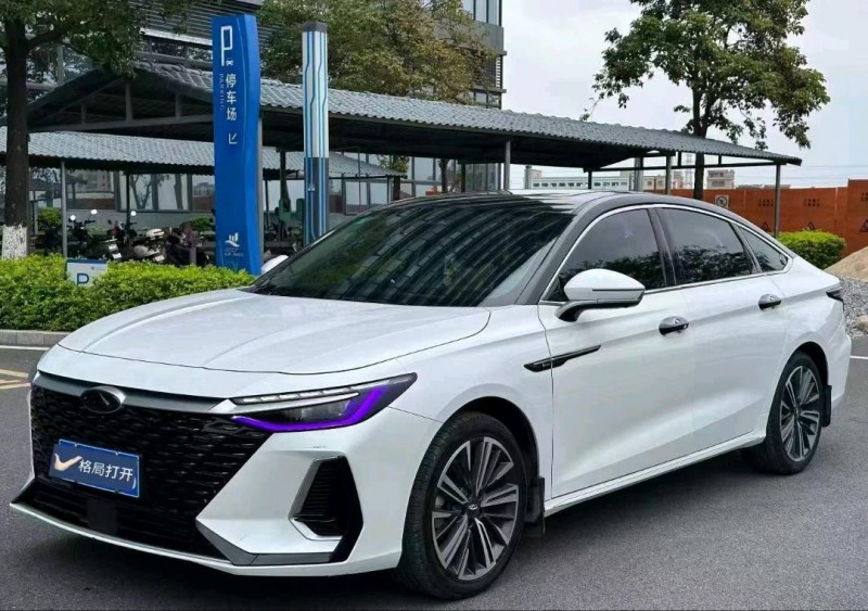 东莞25年奇瑞艾瑞泽2
