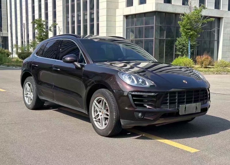 淄博16年保时捷Macan2