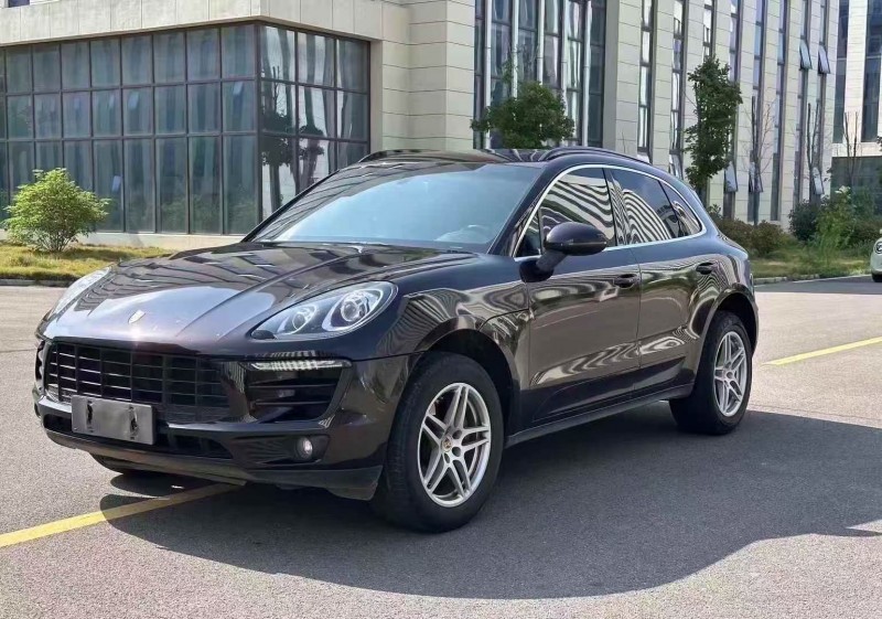淄博16年保时捷Macan3