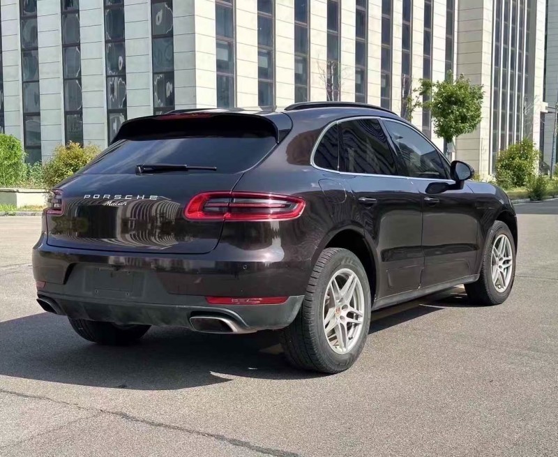 淄博16年保时捷Macan9