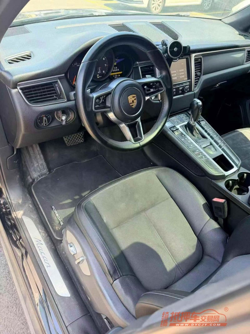 潍坊15年保时捷Macan5
