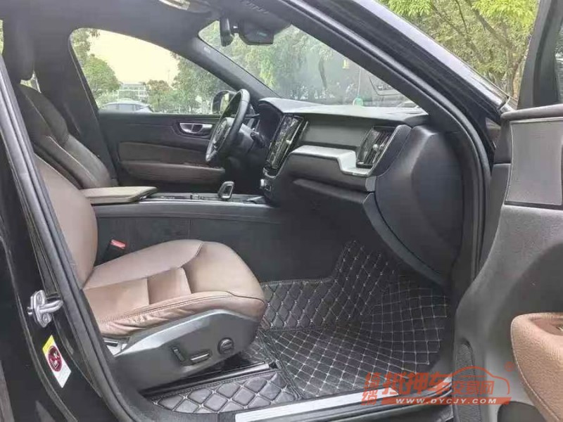 赣州21年沃尔沃XC606