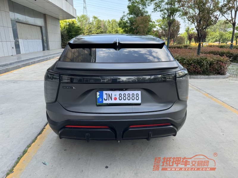 济宁23年高合汽车HiPhi X6