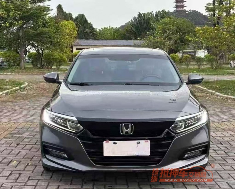 苏州20年本田雅阁1