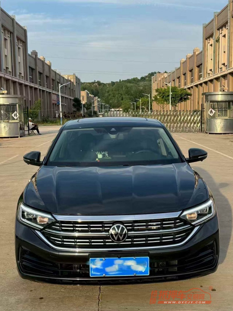 绍兴25年大众帕萨特1