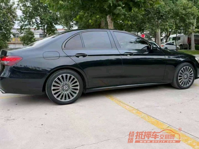 东营17年奔驰E7
