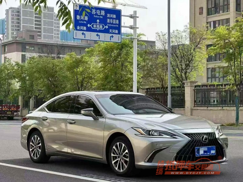 平顶山23年雷克萨斯ES2