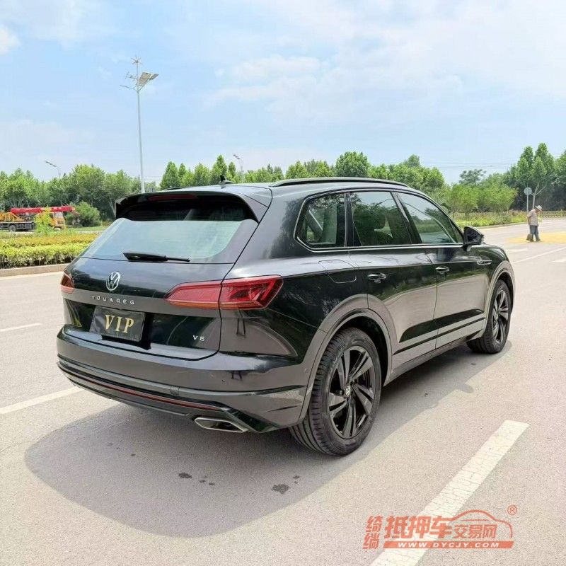 东营22年大众途锐8