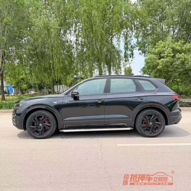 东营22年大众途锐9