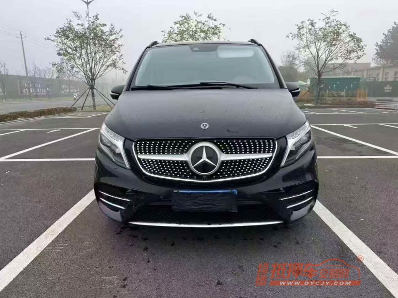 东营21年奔驰V1