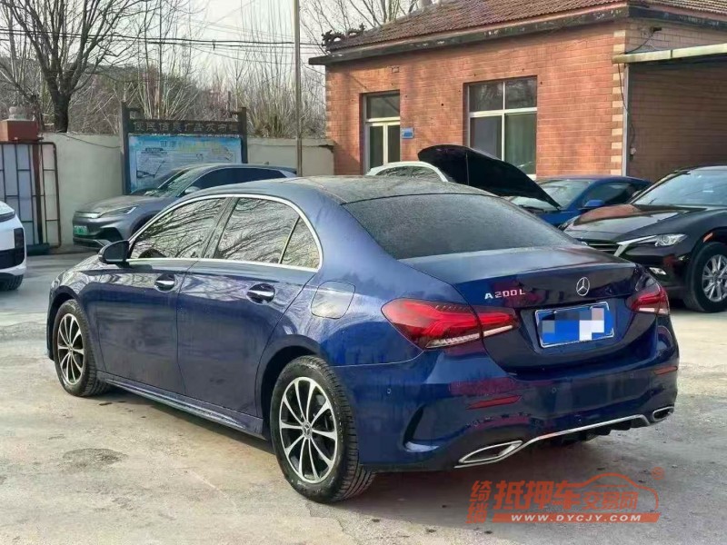 东营22年奔驰A7