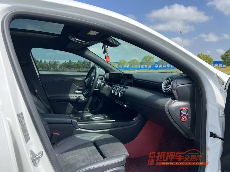 盐城22年奔驰A6