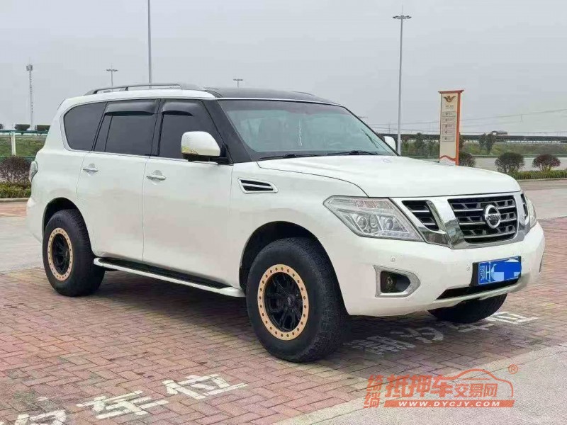 岳阳19年日产途乐2