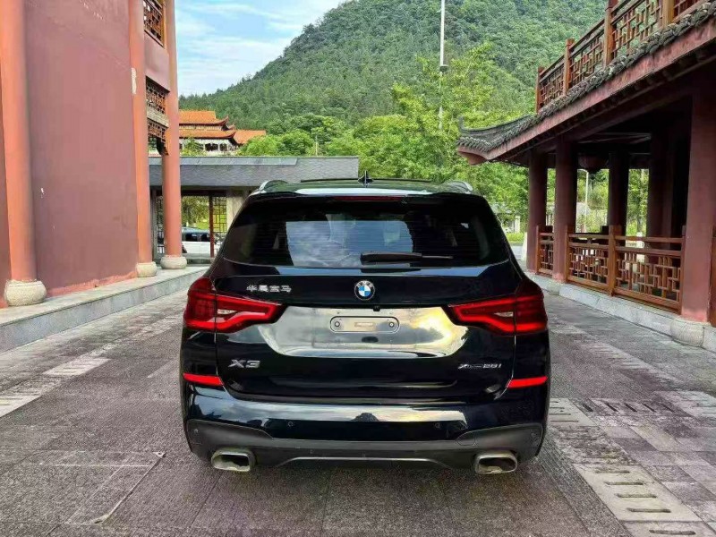 重庆20年宝马X39