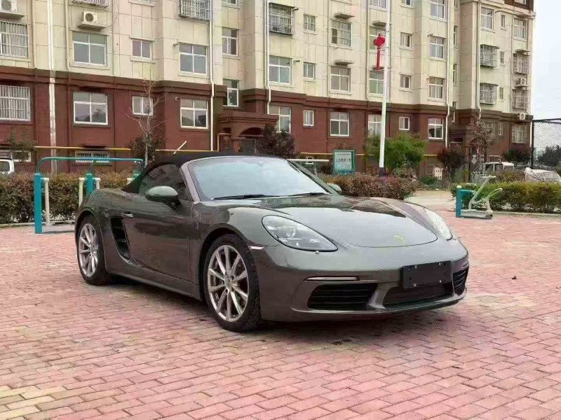 枣庄22年保时捷7182