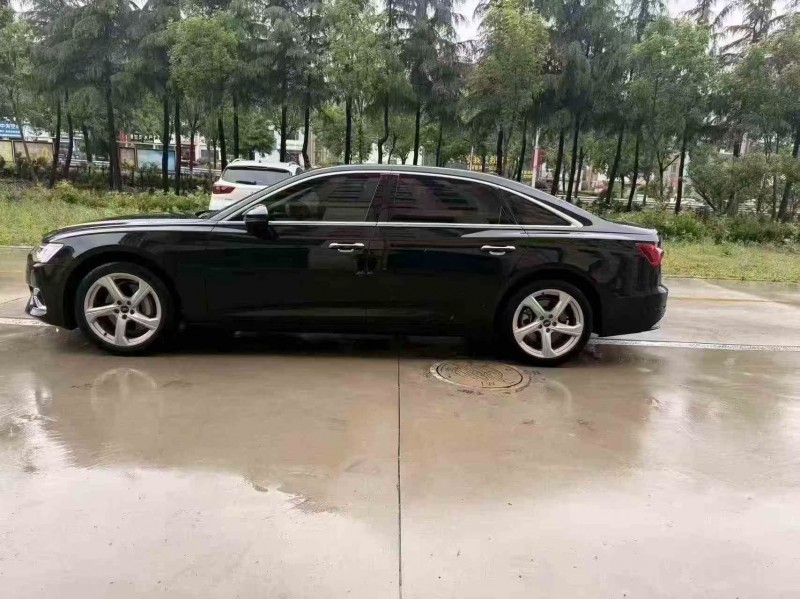 济宁24年奥迪A6L7