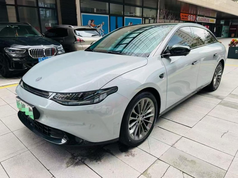 深圳25年零跑汽车C012