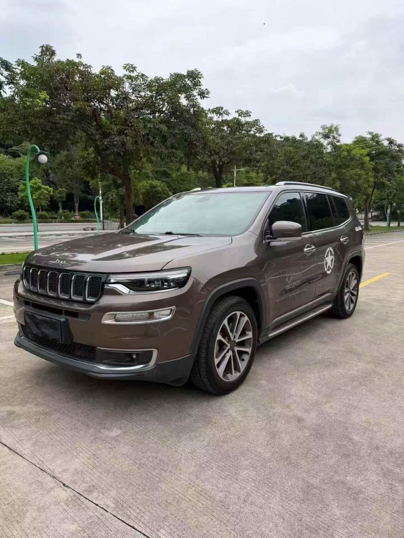 岳阳19年Jeep指挥官3