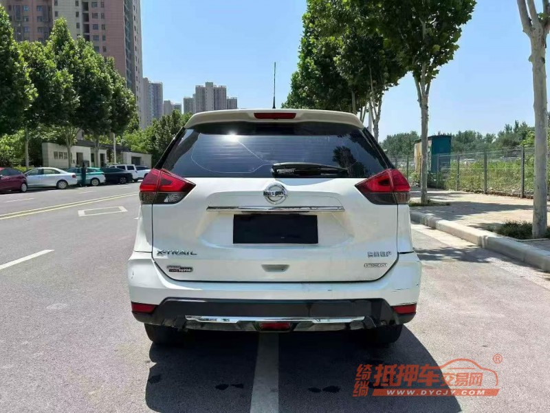新乡20年日产奇骏8