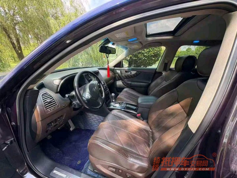 鹰潭14年英菲尼迪QX704