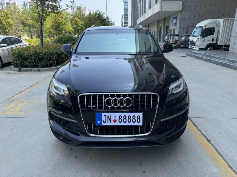 济宁15年奥迪Q71