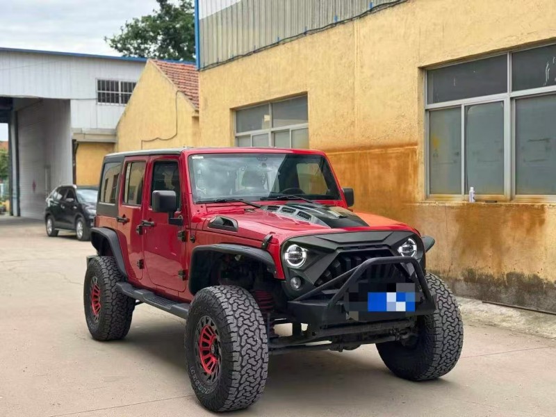 青岛14年Jeep牧马人3