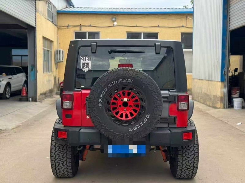 青岛14年Jeep牧马人8