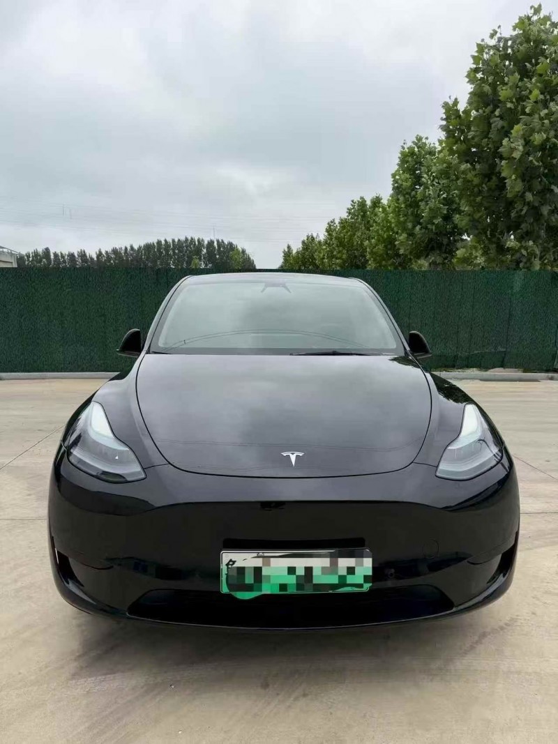 烟台23年特斯拉MODEL Y1