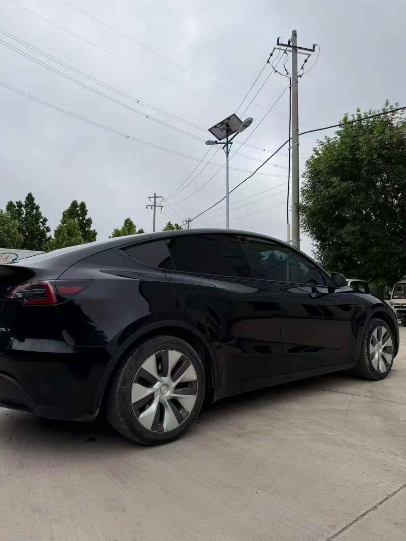 烟台23年特斯拉MODEL Y7
