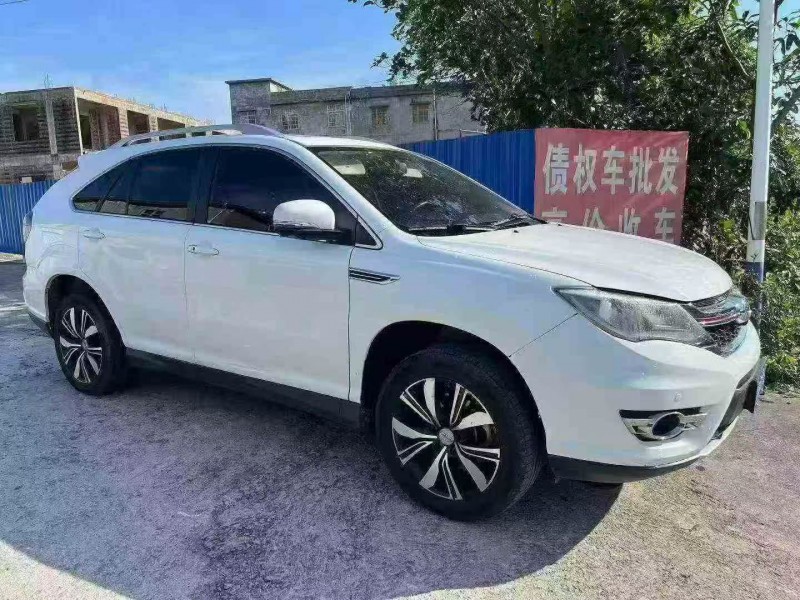 防城港18年比亚迪S73
