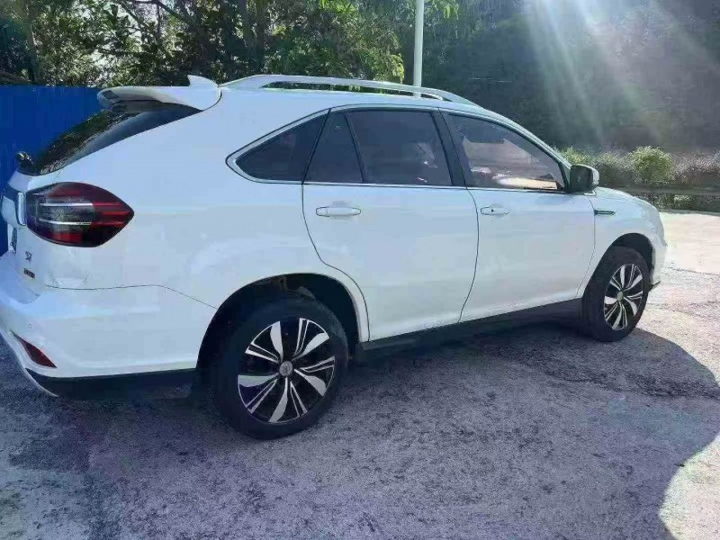 防城港18年比亚迪S79