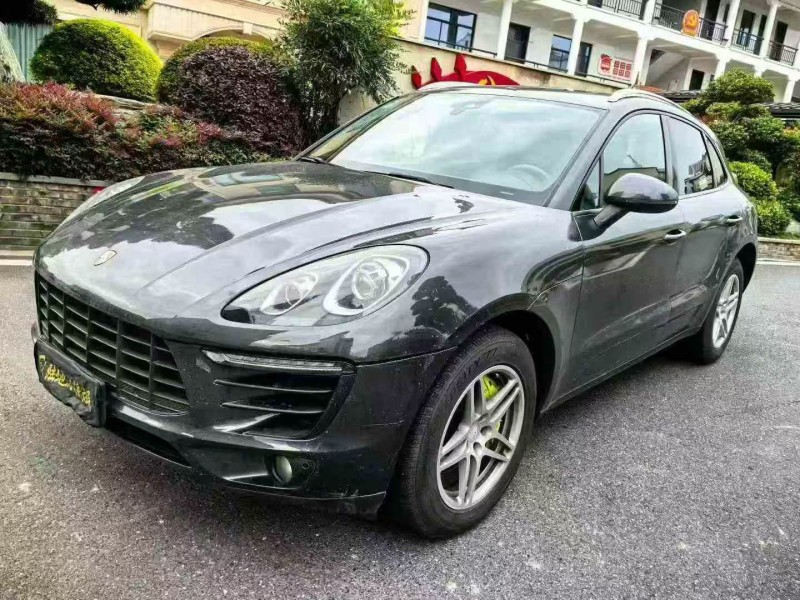 衢州17年保时捷Macan2